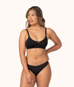 The Seamless Thong Bundle: Terracotta/Jet Black/Toasted Almond -Cheap Lingerie Store 3 on model front1 seamless thong bundle multi 8fb3f3fb 5bc1 4fb2 8586 9a978248560e