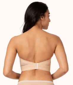 The Low Back Strapless: Toasted Almond -Cheap Lingerie Store 4 on model back low back strapless toasted almond aa4bf87c d7c4 4092 b11c 29c7693e6c9e