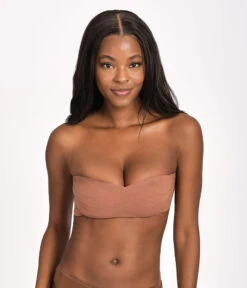 The Smooth Stickies & Body Tape Bundle: Warm Oak -Cheap Lingerie Store 6 on model front5 the body tape warm oak f7a35975 fd22 4cbf a605 4862ad794407